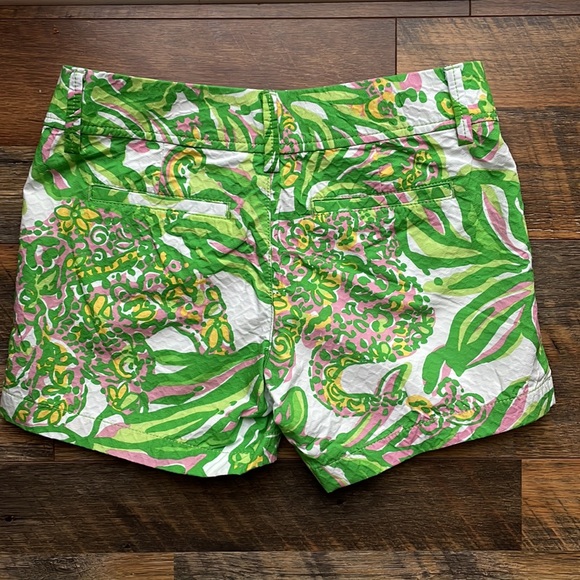 Lily Pulitzer Callahan Short Size 00 - Picture 2 of 3